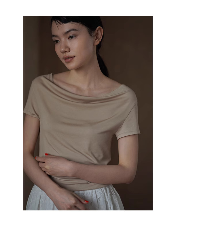 360度優雅彈性針織布輕薄蕩領短袖T恤通勤顯瘦上衣女
