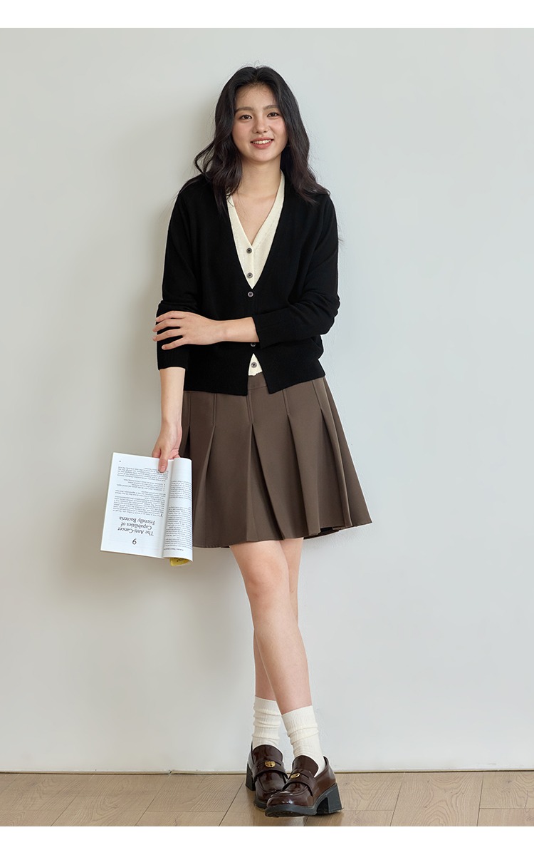 大尺碼黑色針織衫假兩件上衣高級感開襟衫