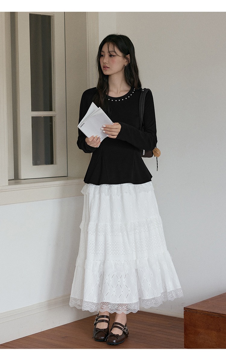 大尺碼黑色長袖T桖女秋季內搭釘珠打底衫