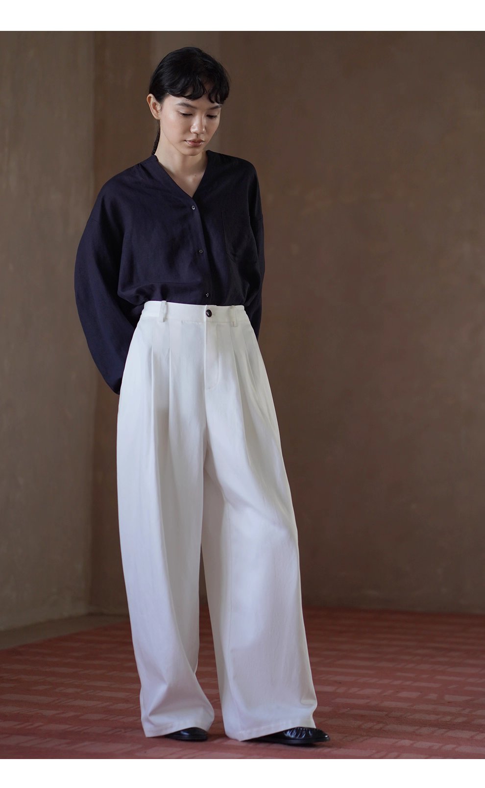 海上航線亞麻混紡透氣挺括質感V領寬鬆顯瘦通勤長袖襯衫