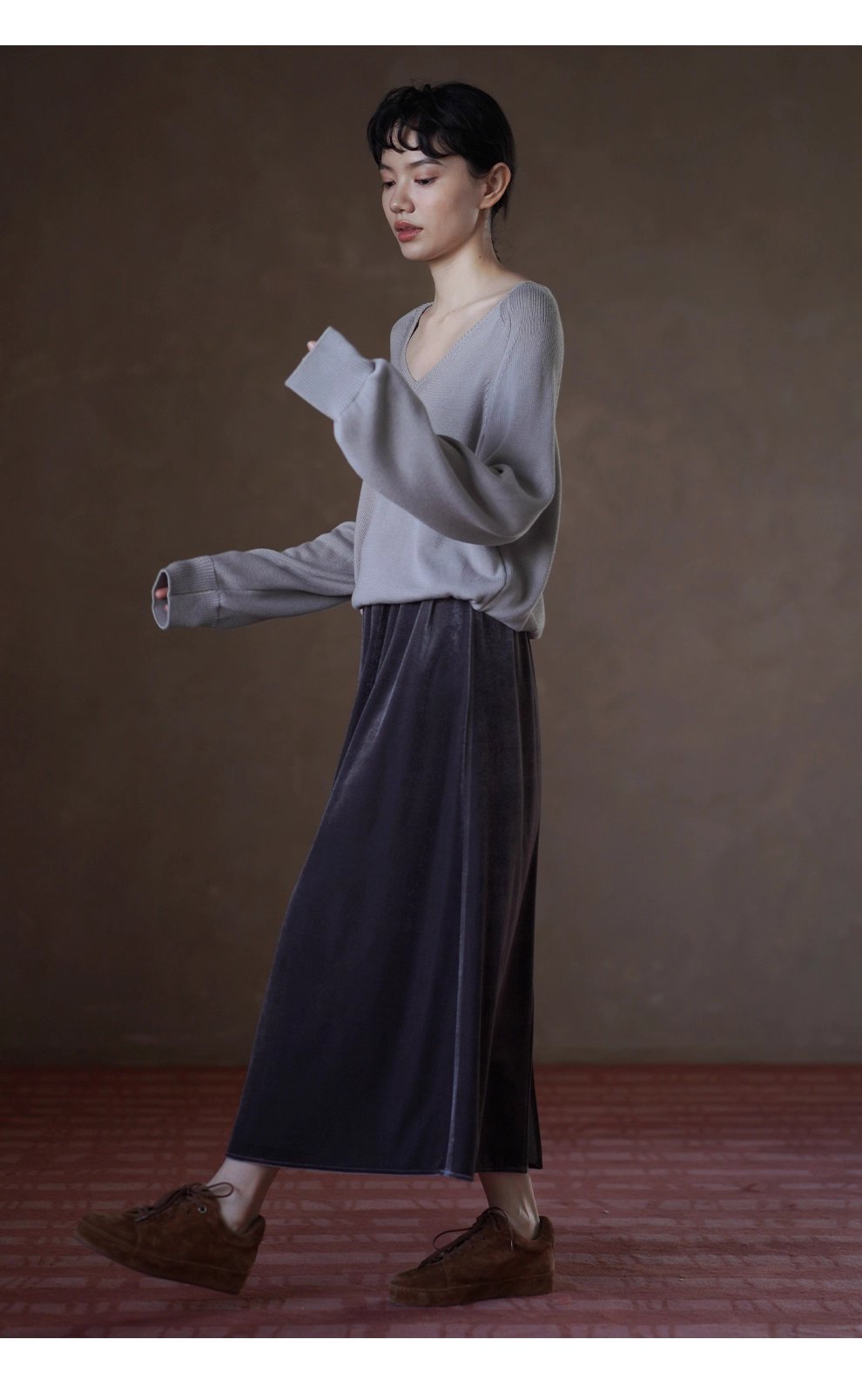 高密度植絨工藝豐滿絨感低調光澤絲絨裙高腰顯瘦半身裙