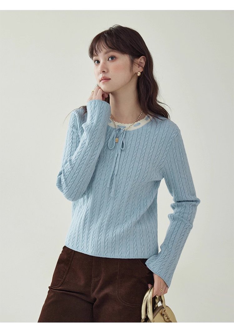 藍色綁帶圓領扭花針織衫女秋季新款百搭長袖上衣