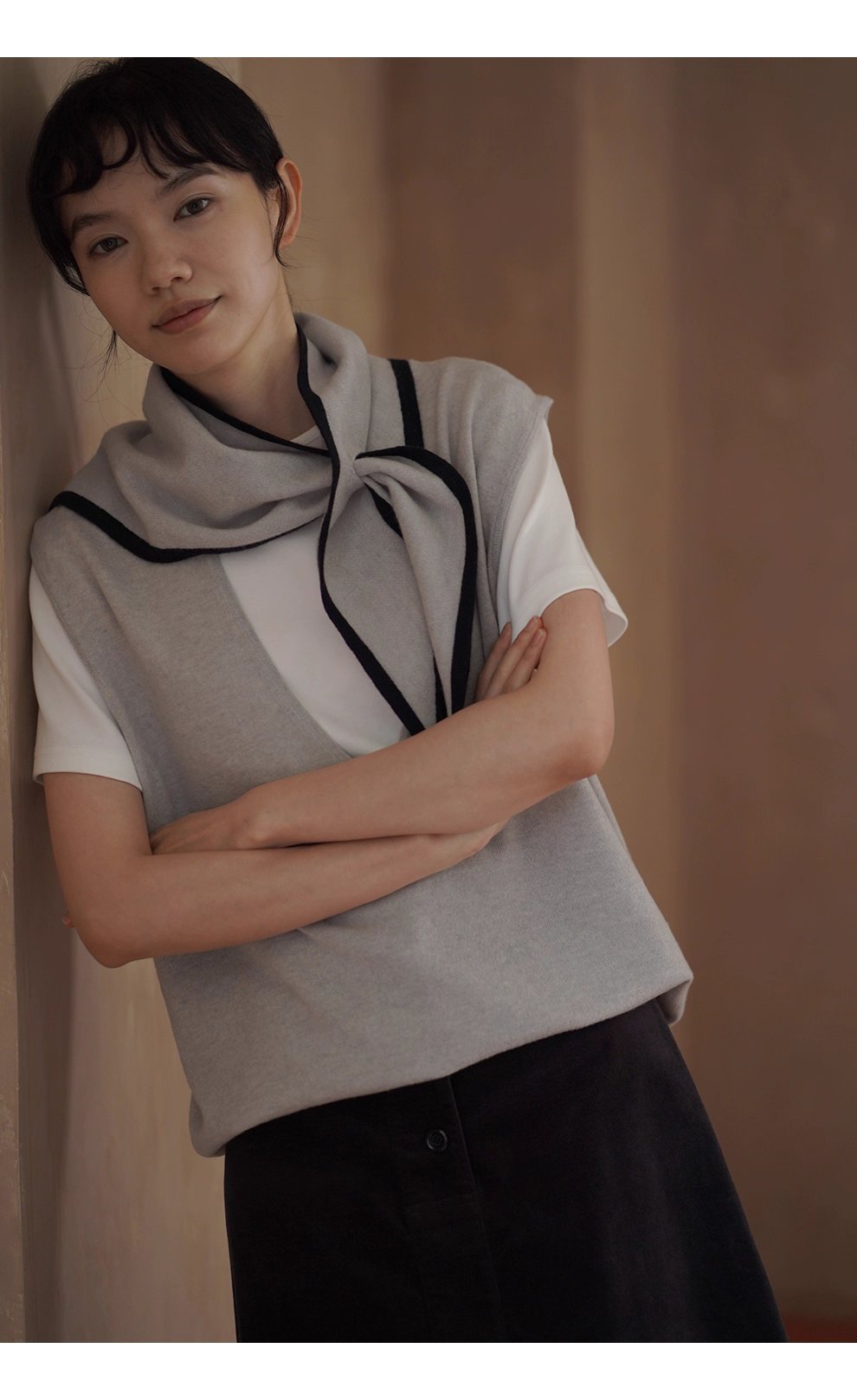 時髦放大鏡100羊毛深v領針織寬鬆疊穿簡約通勤背心女