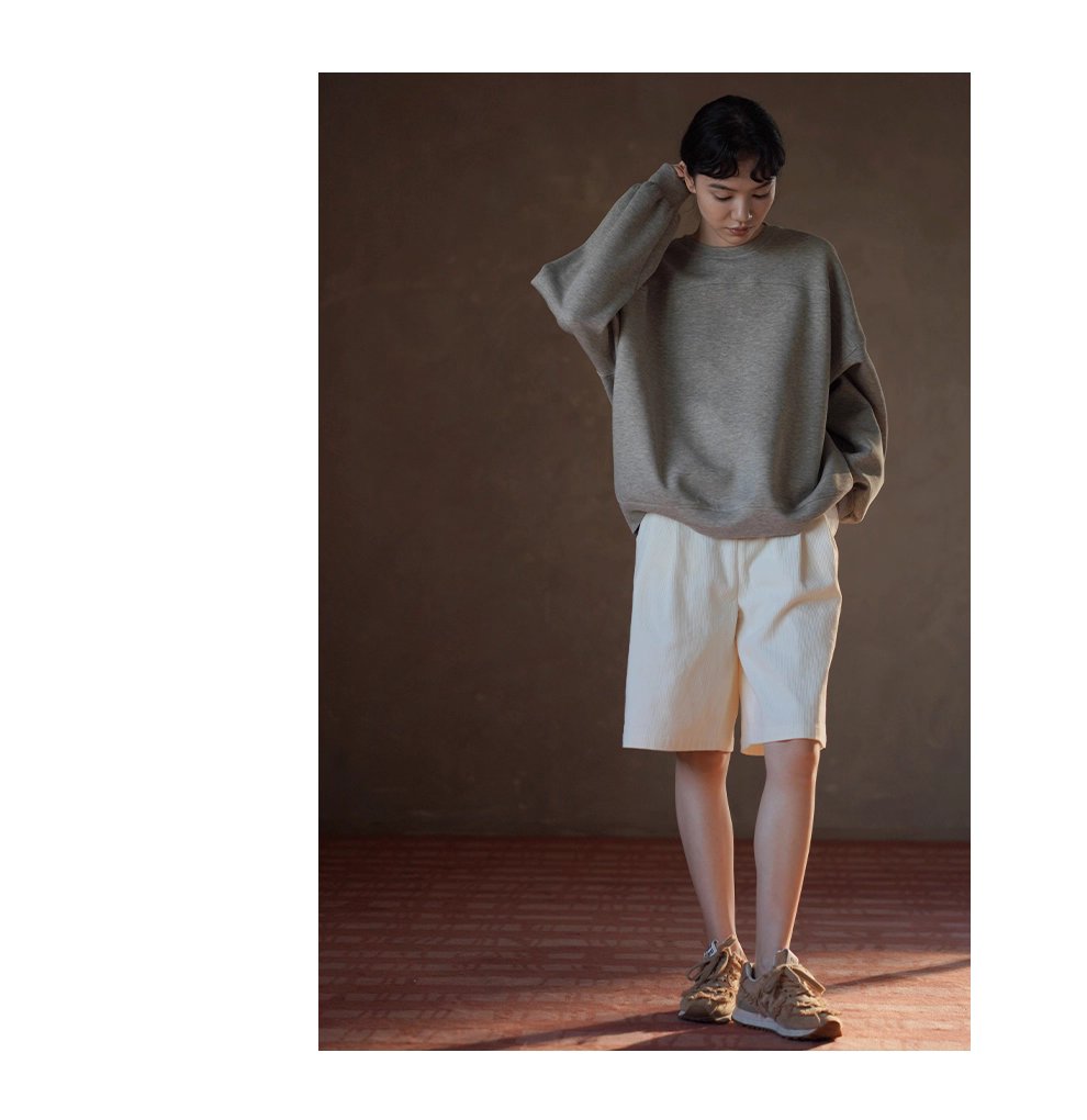 340高公克重厚實保暖輪廓寬鬆圓領顯瘦分割休閒夾花衛衣女