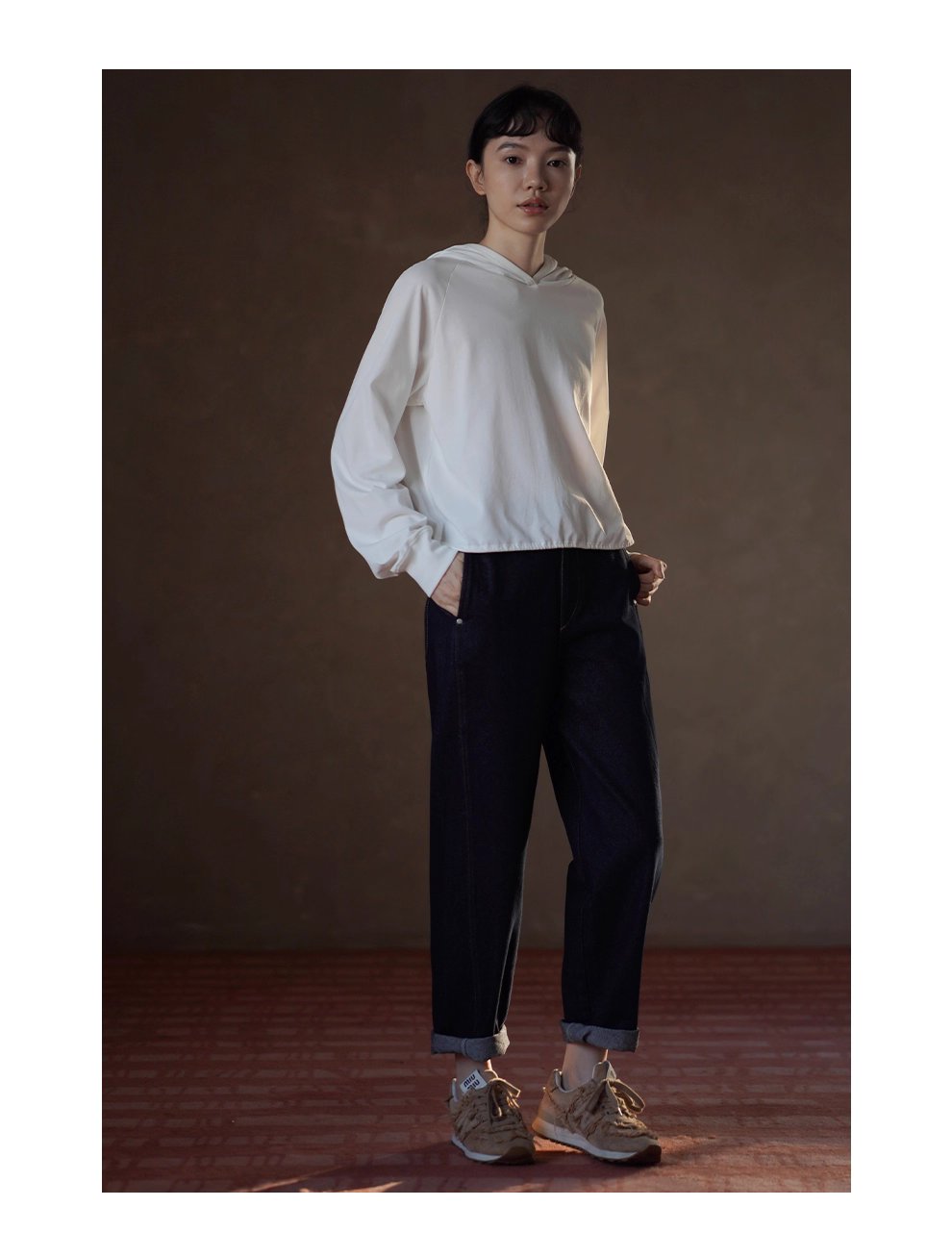 100棉垂軟寬鬆顯瘦連帽休閒長袖上衣可調整下擺T恤內搭