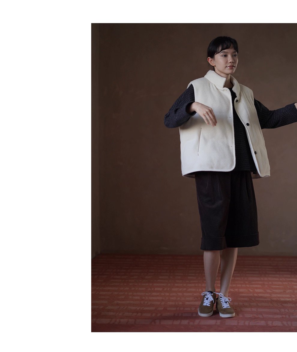 小奶糕自然肌理感綿羊毛混紡寬鬆疊穿簡約立領棉服馬甲