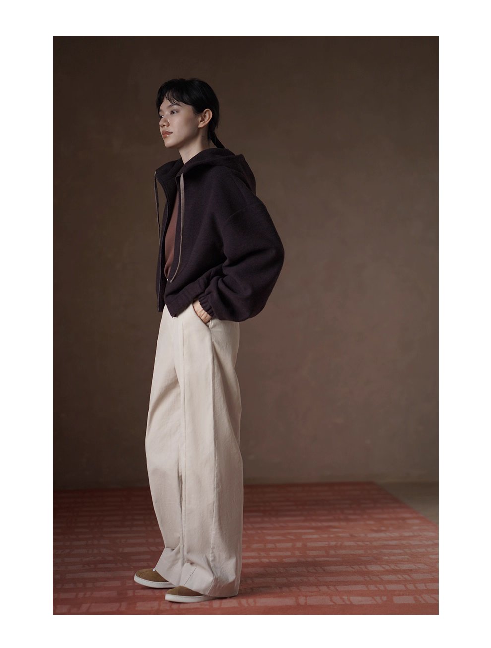 立體顯瘦挺括100棉細膩燈芯絨寬鬆直筒高腰休閒百搭長褲,立體顯瘦挺括100棉細膩燈芯絨寬鬆直筒高腰休閒百搭長褲,HBEW3035,立體顯瘦挺括100棉細膩燈芯絨寬鬆直筒高腰休閒百搭長褲,高腰直筒,燈芯絨