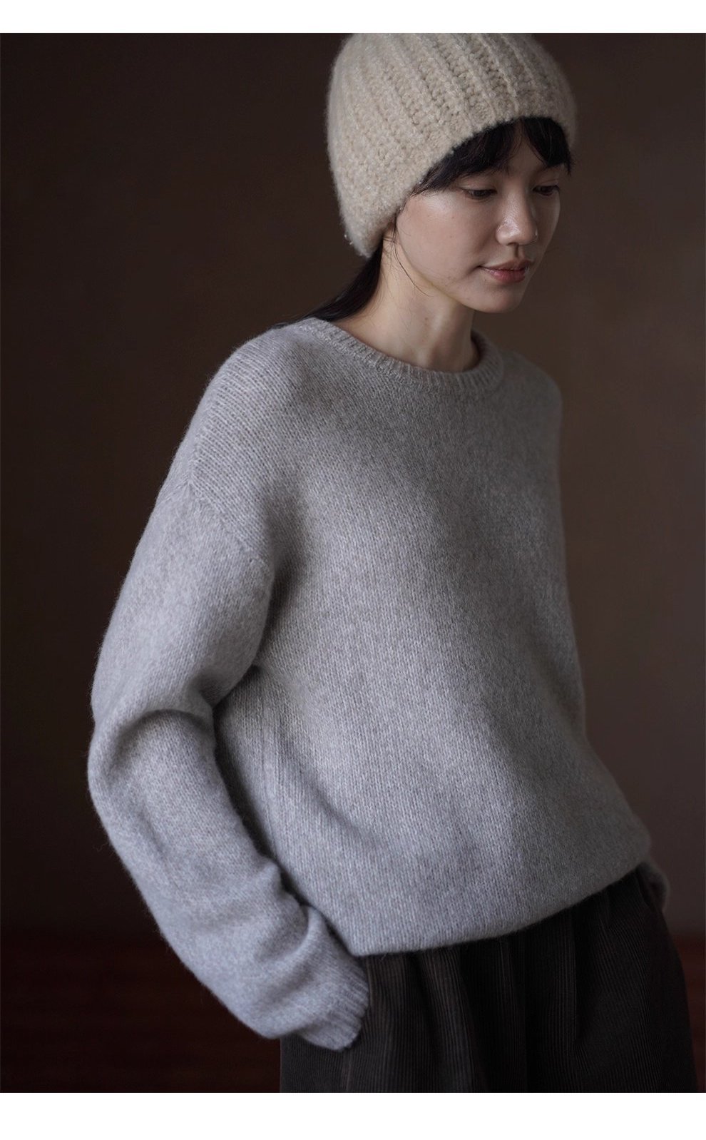 細膩如絲進口羊駝毛羊毛混紡柔軟蓬鬆圓領寬鬆顯瘦毛衣