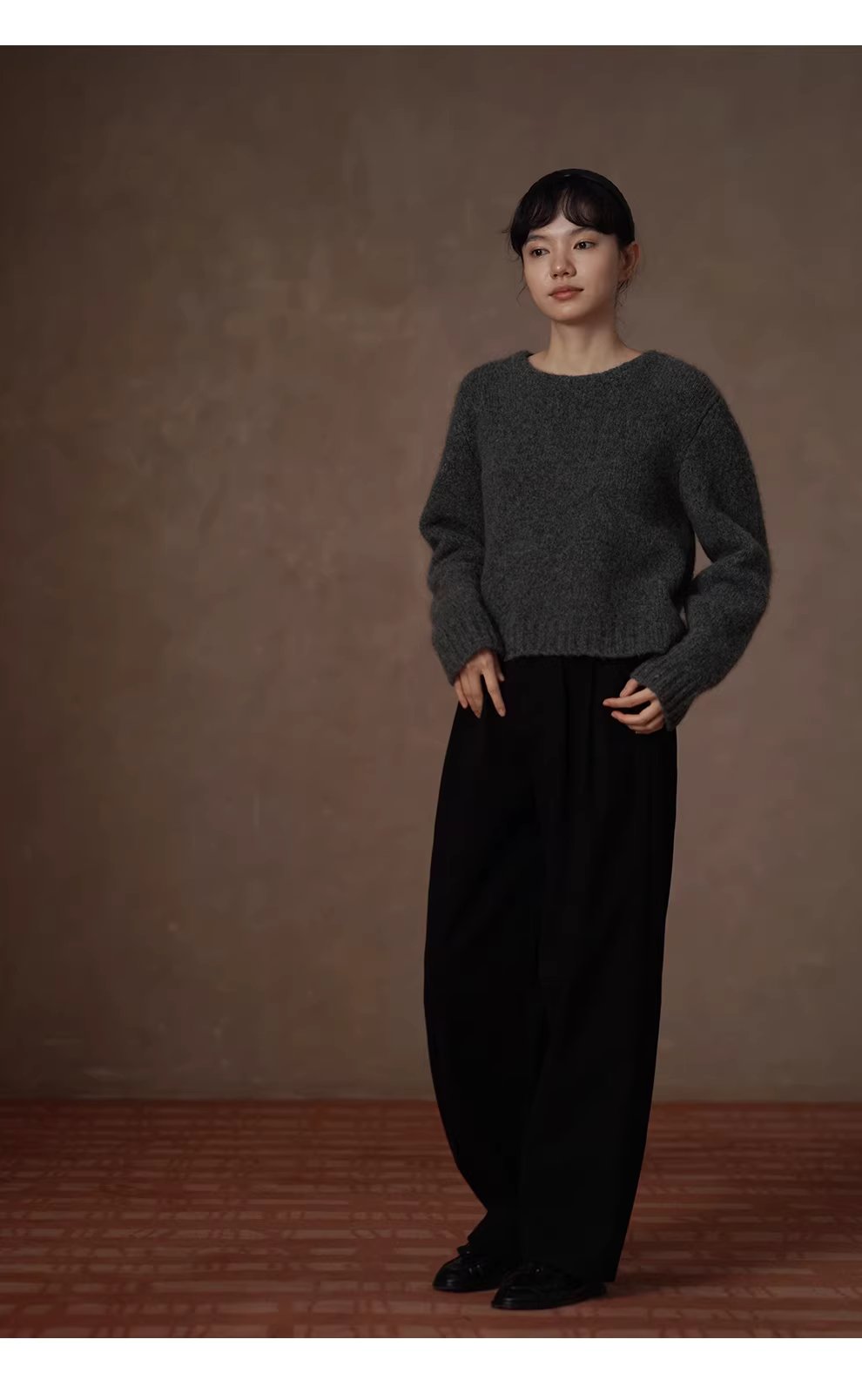 蓬鬆百分百水洗拉毛工藝羊毛馬海毛混紡圓領寬鬆毛衣女