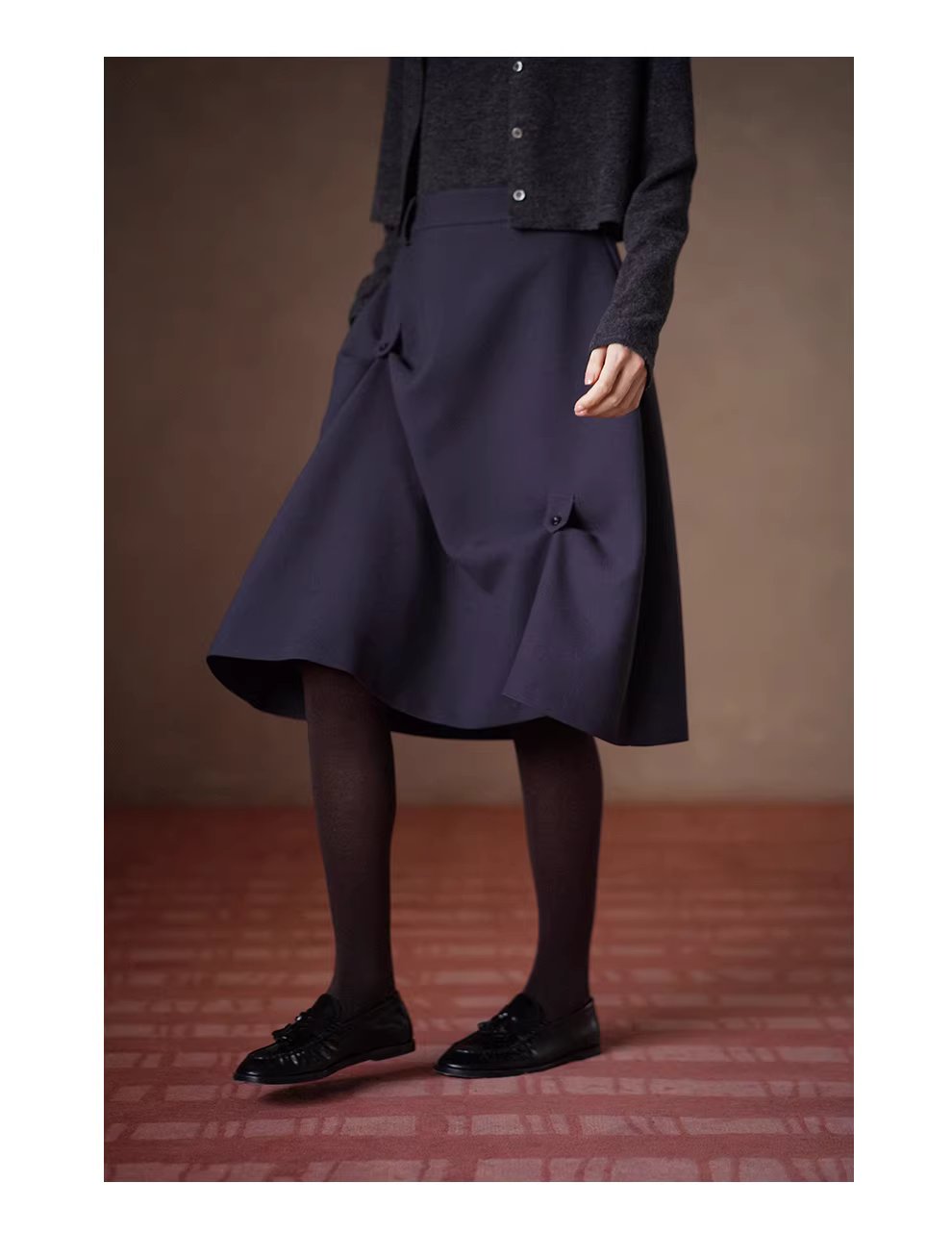 怪誕藝術少女不對稱扣袢扭褶設計高腰顯瘦A字小眾半身裙,怪誕藝術少女不對稱扣袢扭褶設計高腰顯瘦A字小眾半身裙,HBEW2029,怪誕藝術少女不對稱扣袢扭褶設計高腰顯瘦A字小眾半身裙,扣袢設計,A字裙型