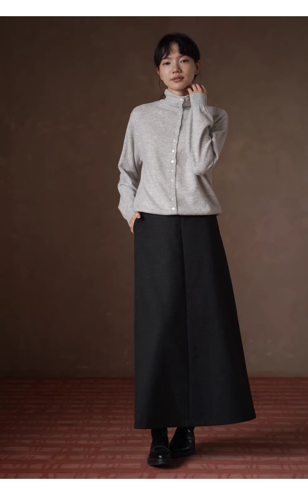 清冷柔霧敲細60s羊毛混紡立領紐扣設計開門襟通勤毛衣女,清冷柔霧敲細60s羊毛混紡立領紐扣設計開門襟通勤毛衣女,HBEW1136,清冷柔霧敲細60s羊毛混紡立領紐扣設計開門襟通勤毛衣女,排扣立領,羊毛100%