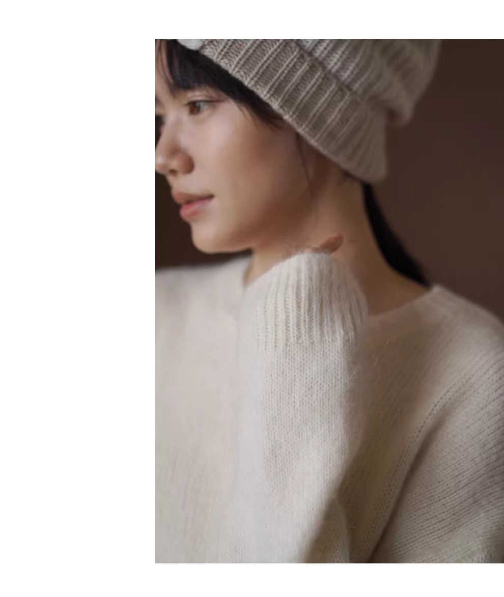 雪落的聲音羊駝絨羊毛馬海毛混紡柔軟蓬鬆寬鬆圓領毛衣,雪落的聲音羊駝絨羊毛馬海毛混紡柔軟蓬鬆寬鬆圓領毛衣,HBEW1138,雪落的聲音羊駝絨羊毛馬海毛混紡柔軟蓬鬆寬鬆圓領毛衣,簡約質感,羊毛混紡