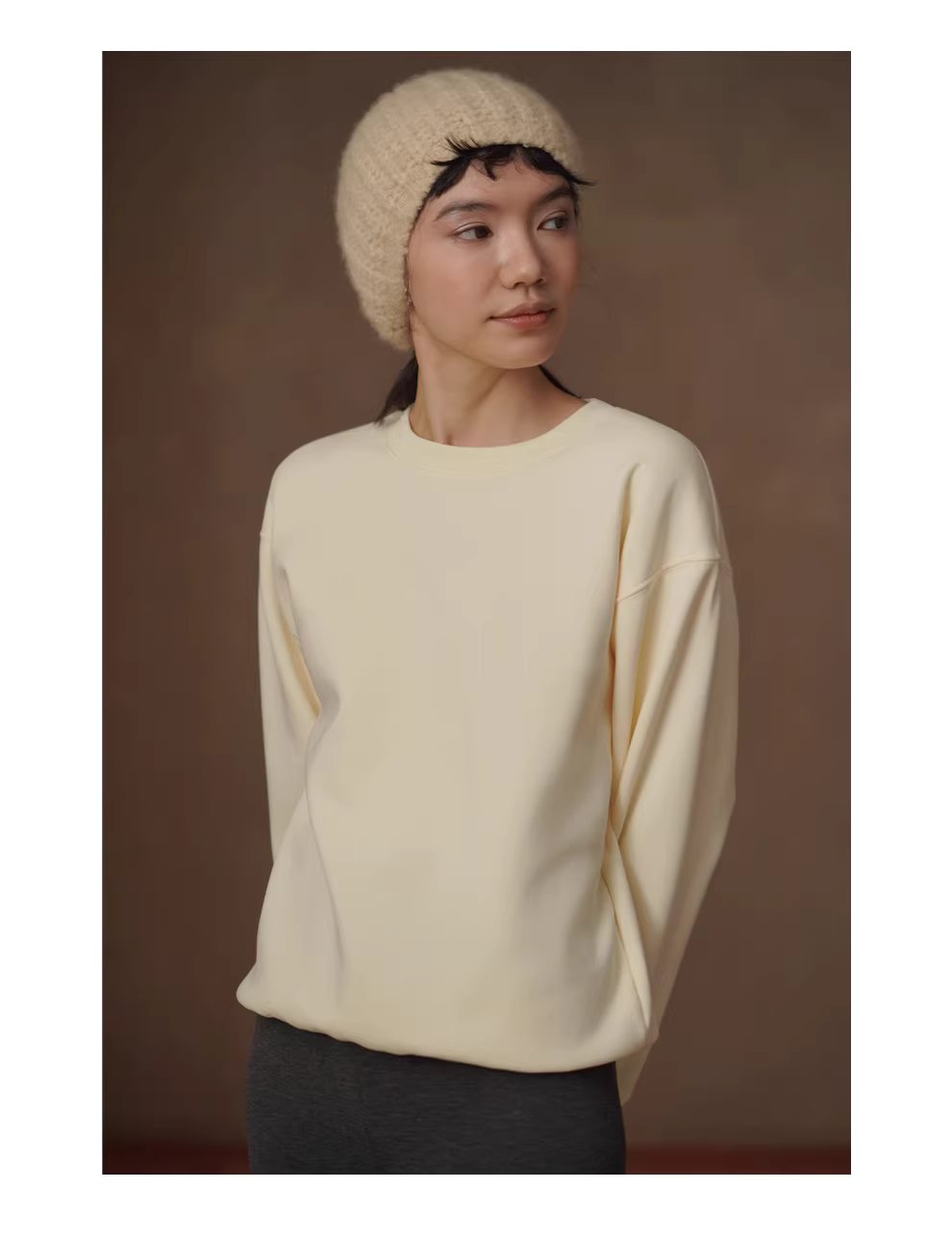 bi入長期主義基本款加絨保暖圓領寬鬆多色衛衣休閒上衣,bi入長期主義基本款加絨保暖圓領寬鬆多色衛衣休閒上衣,HBEW1174,bi入長期主義基本款加絨保暖圓領寬鬆多色衛衣休閒上衣,基本必備,加絨內裏