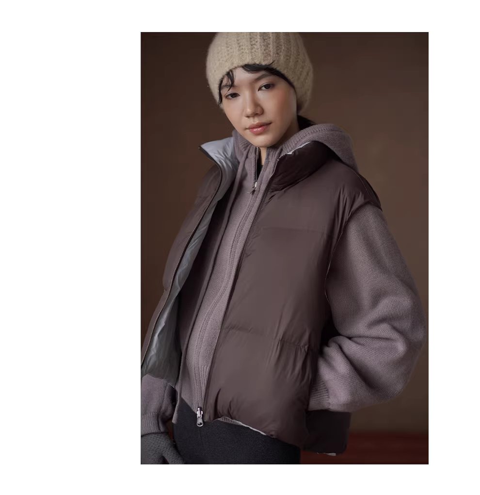 一衣多穿輕薄防風巧克力撞色蓬鬆疊穿短休閒棉服馬甲,一衣多穿輕薄防風巧克力撞色蓬鬆疊穿短休閒棉服馬甲,HBEW5119,一衣多穿輕薄防風巧克力撞色蓬鬆疊穿短休閒棉服馬甲,撞色拼接,蓬鬆輕盈