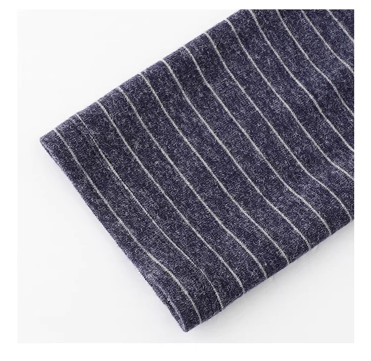 色織絨感繡花條紋T恤女冬新款寬鬆長袖內搭上衣,色織絨感繡花條紋T恤女冬新款寬鬆長袖內搭上衣,HBEW1194,色織絨感繡花條紋T恤女冬新款寬鬆長袖內搭上衣,條紋造型,絨感面料