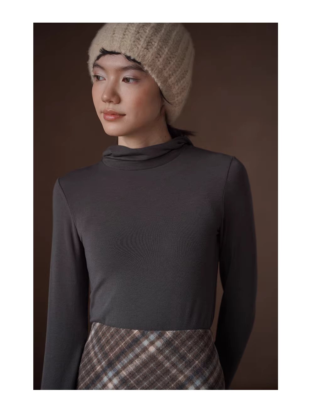 黃金內搭綿羊毛萊賽爾混紡彈性修身正肩高領連帽上衣女,黃金內搭綿羊毛萊賽爾混紡彈性修身正肩高領連帽上衣女,HBEW1201,黃金內搭綿羊毛萊賽爾混紡彈性修身正肩高領連帽上衣女,簡約合身,羊毛混紡