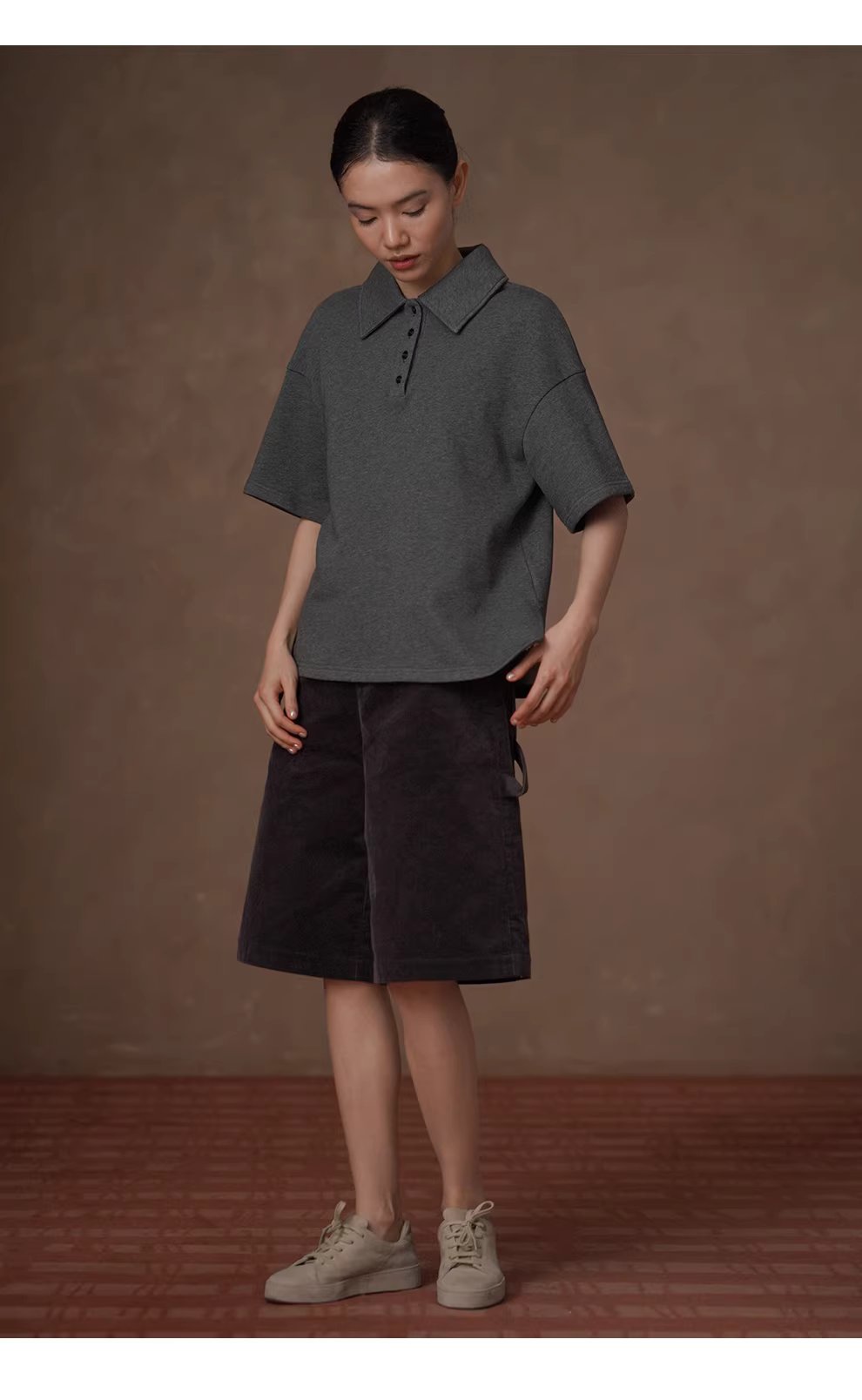 古經典休閒碰撞Polo領寬鬆顯瘦100棉花灰落肩短袖上衣,古經典休閒碰撞Polo領寬鬆顯瘦100棉花灰落肩短袖上衣,HBFS1013,古經典休閒碰撞Polo領寬鬆顯瘦100棉花灰落肩短袖上衣,親膚舒適,俐落隨性