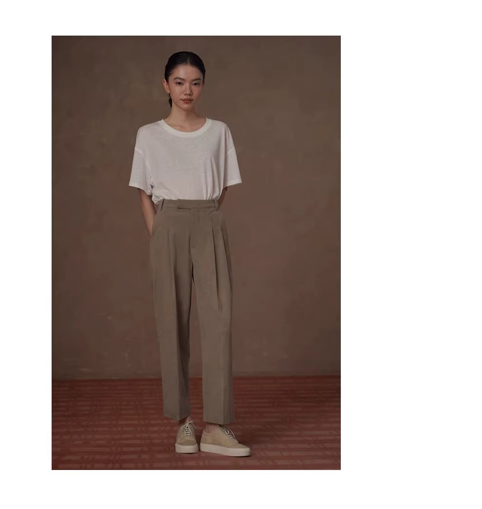 修腿不拖地利落版型抗皺細膩燈芯絨高腰休閒直筒長褲女,修腿不拖地利落版型抗皺細膩燈芯絨高腰休閒直筒長褲女,HBFS3002,修腿不拖地利落版型抗皺細膩燈芯絨高腰休閒直筒長褲女,耐磨不易皺,直筒修飾