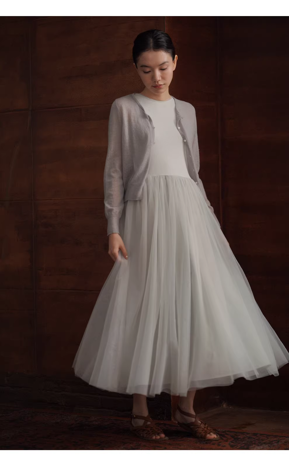 浪漫仲夏夜朦朧夢幻網紗大裙擺拼接彈性無袖圓領洋裝,浪漫仲夏夜朦朧夢幻網紗大裙擺拼接彈性無袖圓領洋裝,HBFS7029,浪漫仲夏夜朦朧夢幻網紗大裙擺拼接彈性無袖圓領洋裝,溫柔仙氣,上貼下寬