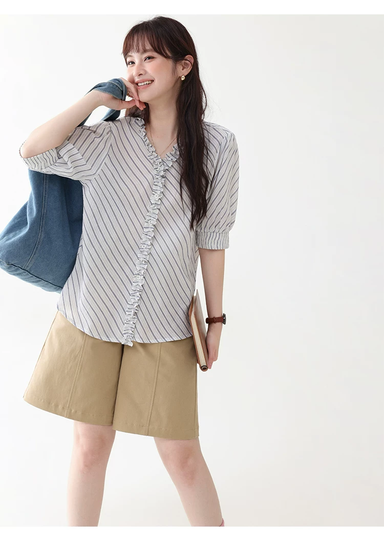 藍條紋v領木耳邊襯衫女夏季新款純棉五分袖上衣,藍條紋v領木耳邊襯衫女夏季新款純棉五分袖上衣,HBFS1098,藍條紋v領木耳邊襯衫女夏季新款純棉五分袖上衣,荷葉邊領,全棉面料