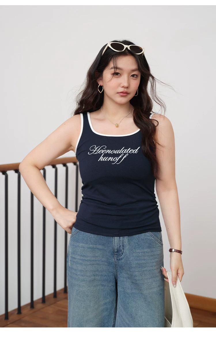 大尺碼胖mm字母刺繡吊帶上衣女2026新款夏季美式穿搭無袖背心,大尺碼胖mm字母刺繡吊帶上衣女2026新款夏季美式穿搭無袖背心,HBFS1185,大尺碼胖mm字母刺繡吊帶上衣女2026新款夏季美式穿搭無袖背心,中大尺碼,字母刺繡