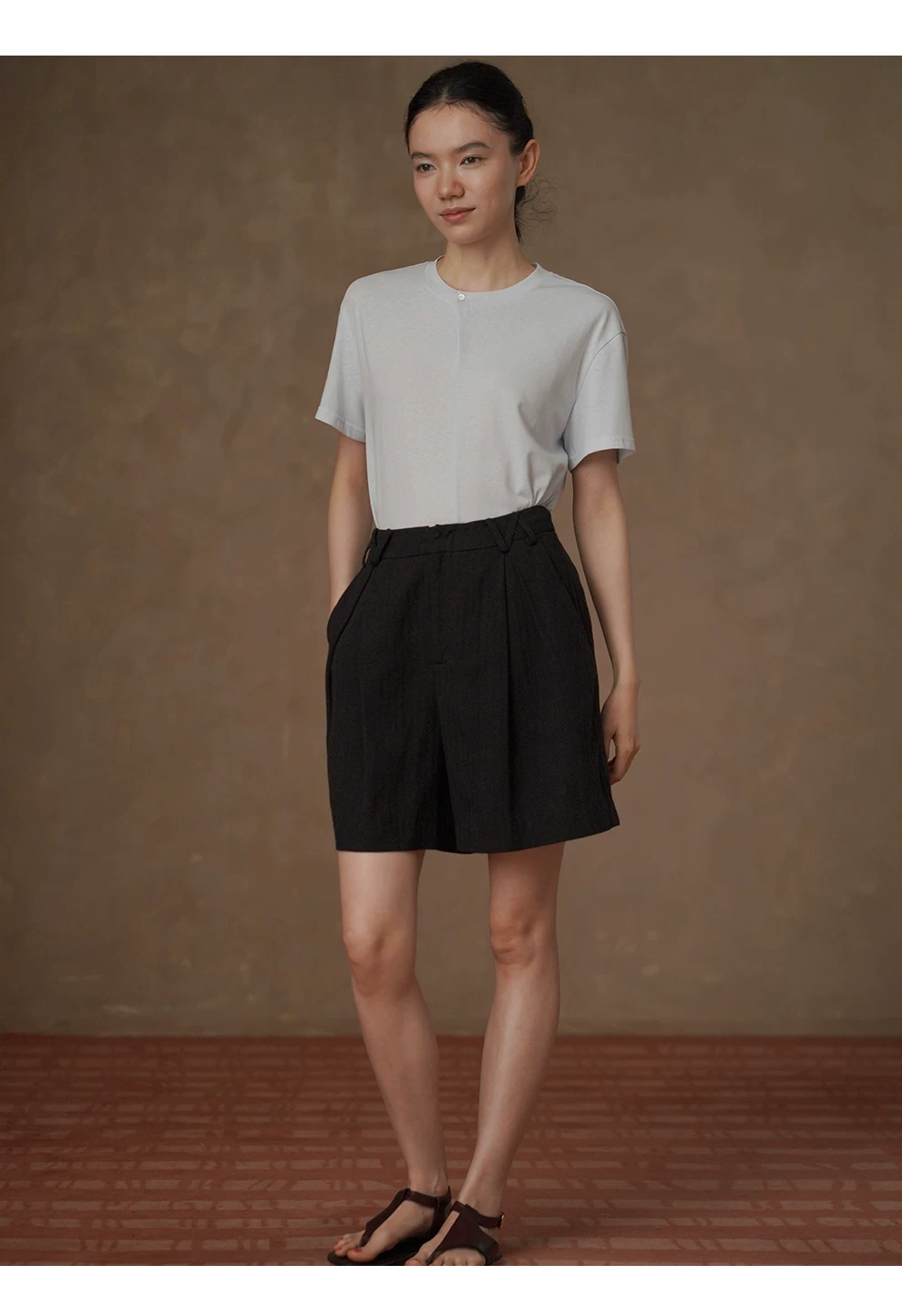 清涼B需品萊賽爾亞麻混紡涼爽高腰顯瘦寬鬆直筒通勤短褲,清涼B需品萊賽爾亞麻混紡涼爽高腰顯瘦寬鬆直筒通勤短褲,HBFS3054,清涼B需品萊賽爾亞麻混紡涼爽高腰顯瘦寬鬆直筒通勤短褲,涼感透氣,寬鬆顯瘦