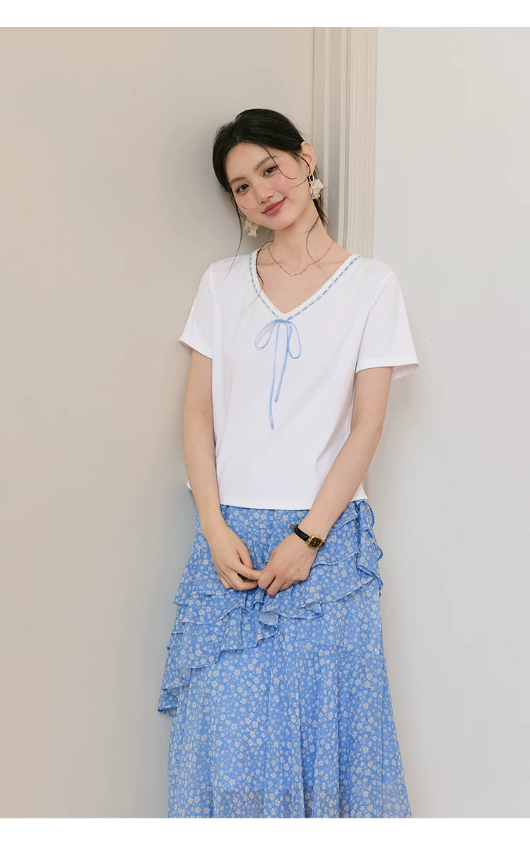 大尺碼正肩短袖白色T恤女2026新款夏季法式絕美V領繫帶上衣女,大尺碼正肩短袖白色T恤女2026新款夏季法式絕美V領繫帶上衣女,HBFS1213,大尺碼正肩短袖白色T恤女2026新款夏季法式絕美V領繫帶上衣女,V領繫繩,中大尺碼