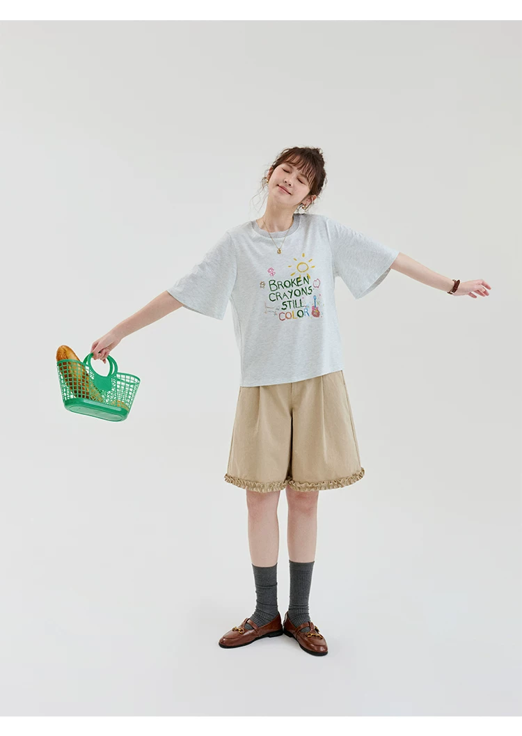 減齡字母印花喇叭袖T恤女夏季新款鏤空圓領上衣,減齡字母印花喇叭袖T恤女夏季新款鏤空圓領上衣,HBFS1260,減齡字母印花喇叭袖T恤女夏季新款鏤空圓領上衣,童趣印花,舒適面料