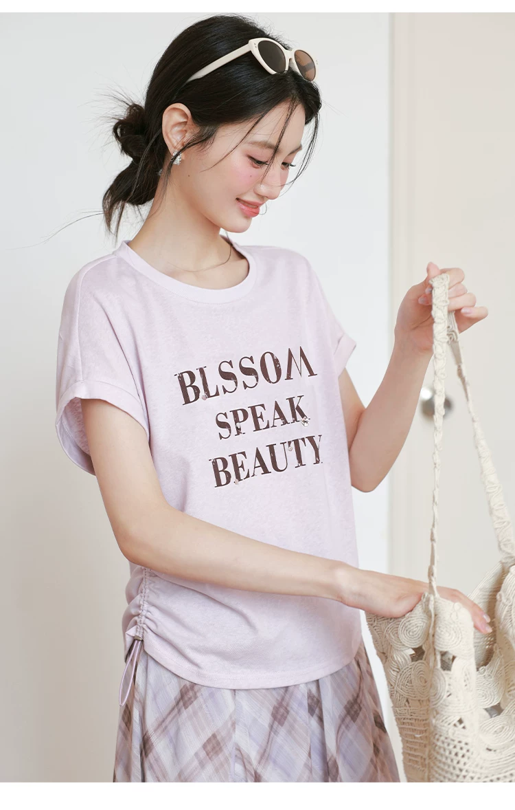 大尺碼夏裝字母印花短袖T恤女2026新款胖mm巨好看粉紫色上衣,大尺碼夏裝字母印花短袖T恤女2026新款胖mm巨好看粉紫色上衣,HBFS1317,大尺碼夏裝字母印花短袖T恤女2026新款胖mm巨好看粉紫色上衣,中大尺碼,腰間抽繩