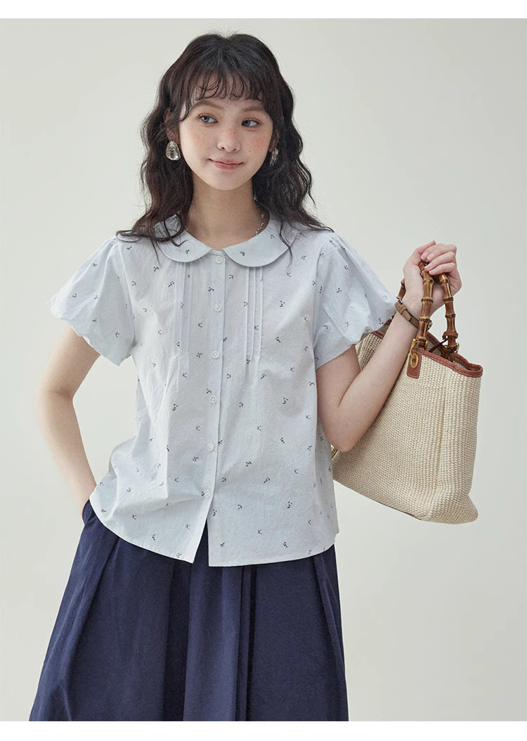 甜美泡泡袖純棉小花襯衫女夏季娃娃領單排扣上衣