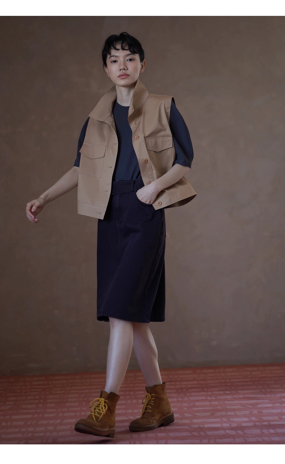 楓葉長椅馬甲顯瘦挺括親膚萊賽爾棉立領工裝疊穿外套女