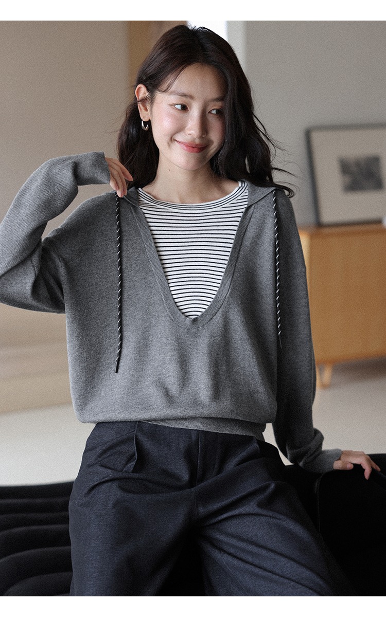 大尺碼條紋拼接假兩件連帽針織衫秋裝韓系慵懶上衣