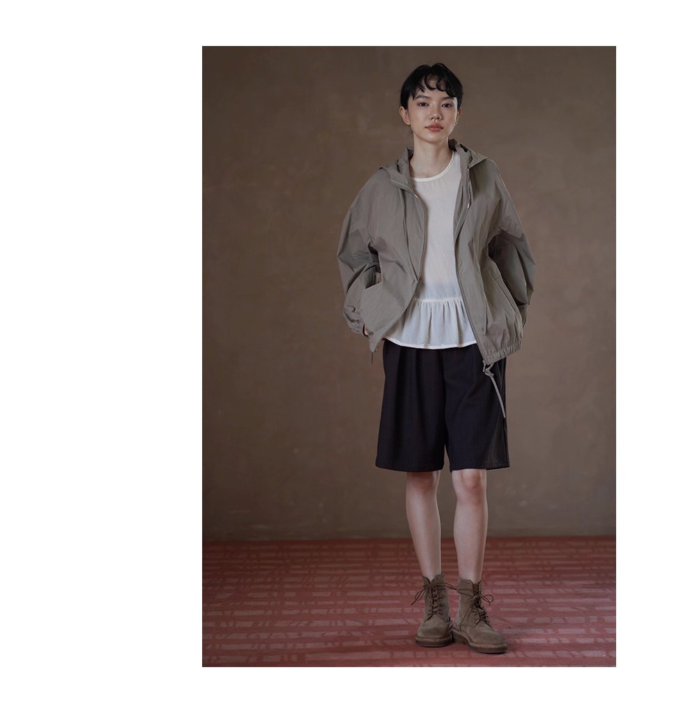 健行溯溪無負擔輕戶外透氣寬鬆H版型顯瘦連帽沖風衣外套