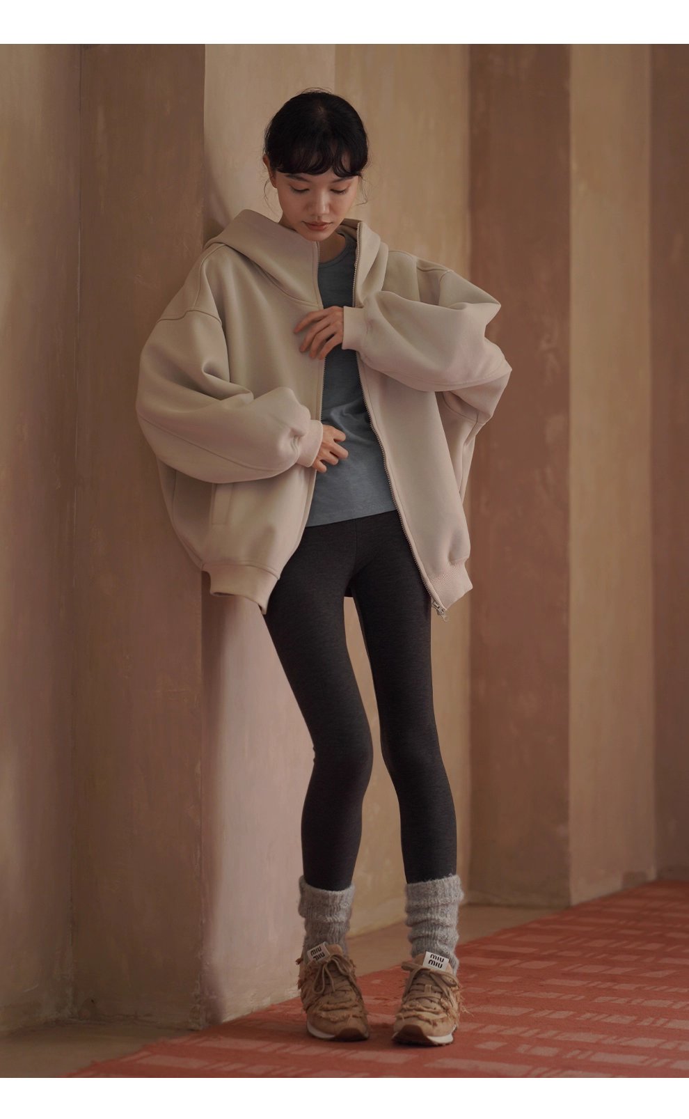 貼身保護舒適彈性軟糯親膚綿羊毛萊賽爾長袖圓領合身T恤