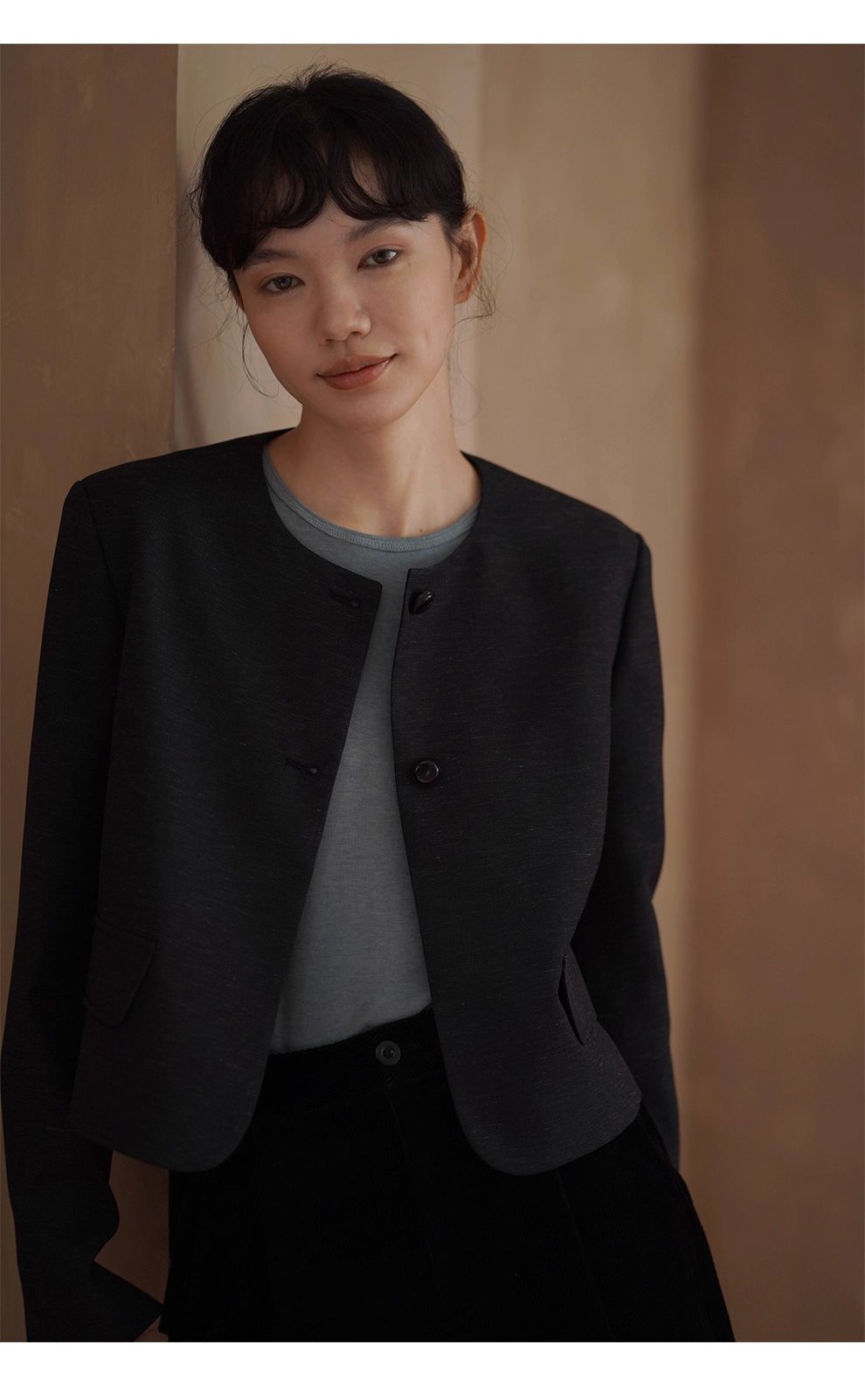 深空亞麻肌理感圓領通勤短外套經典俐落簡約顯瘦西裝女