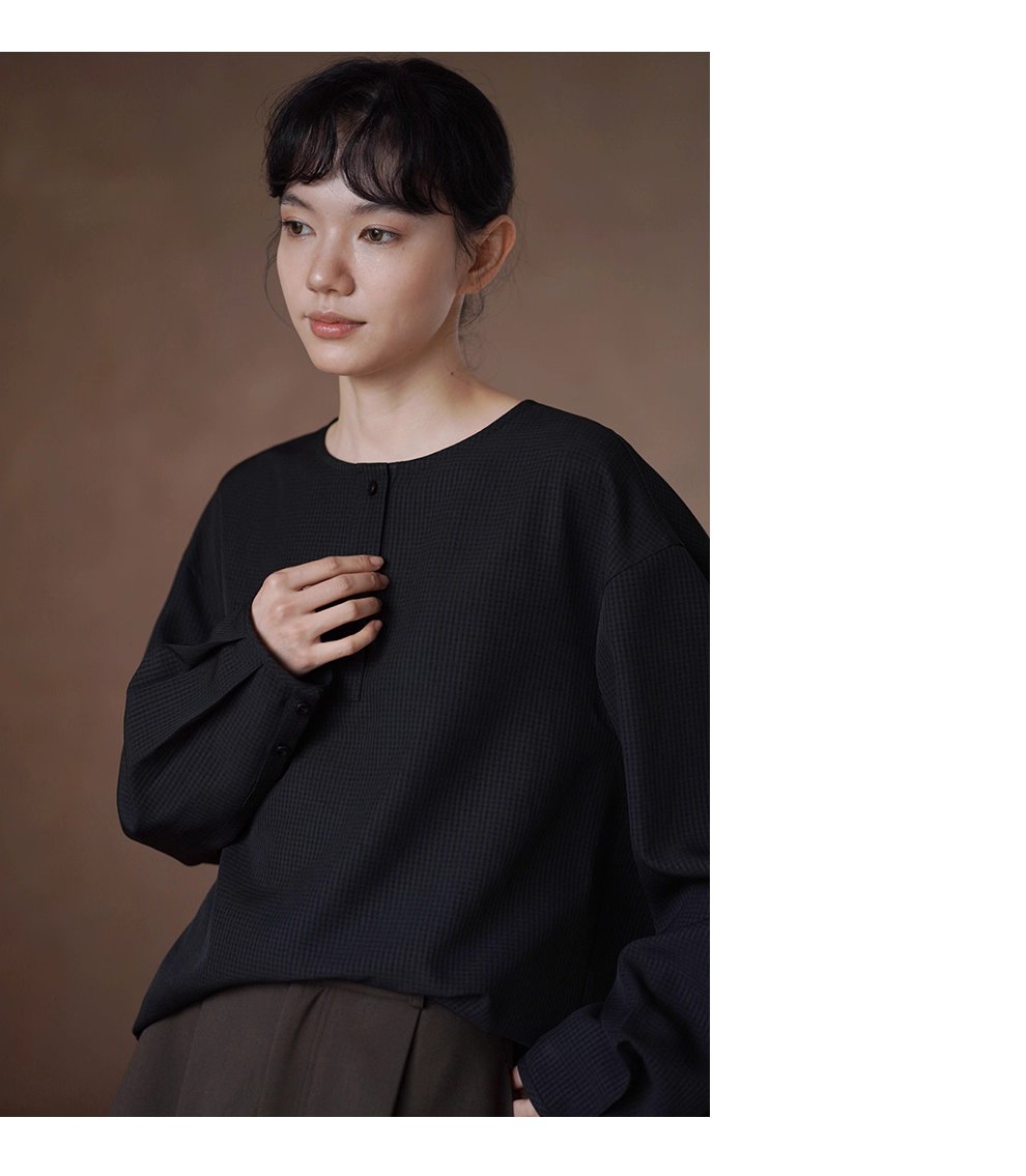 通勤造型低調小格紋寬鬆垂順顯瘦可拆式領巾長袖襯衫女