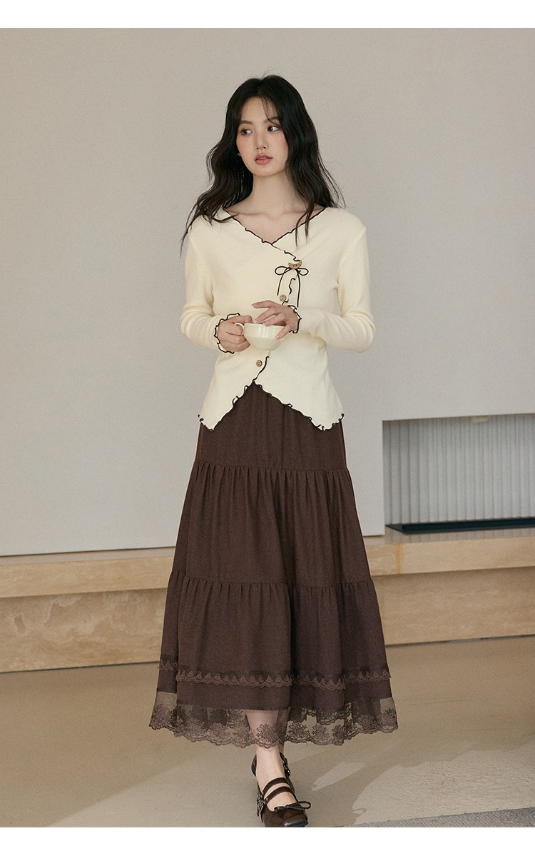 中大尺碼撞色木耳滾邊V領針織衫長袖上衣