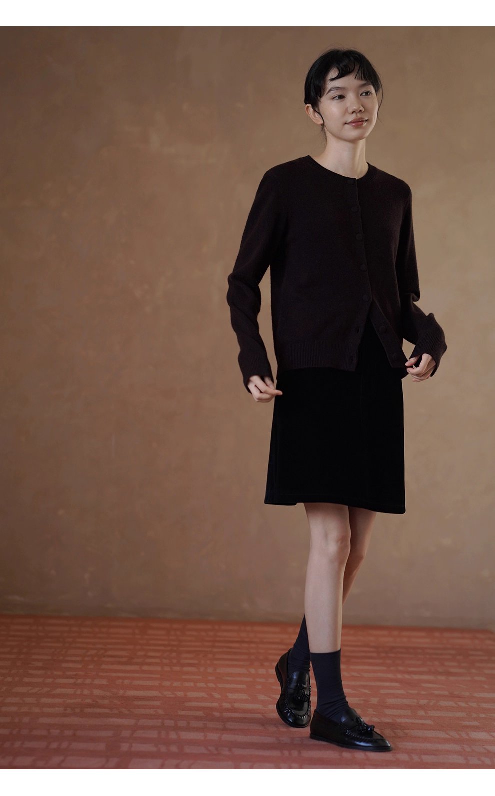 檀香肉桂咖山羊絨羊毛混紡柔軟保暖針織開襟衫通勤外套女