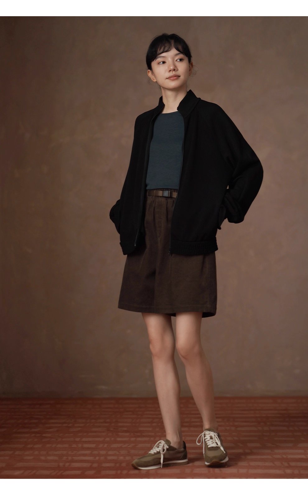 軟糯空氣層垂感寬鬆顯瘦休閒立領外套小眾打攬袖口衛衣