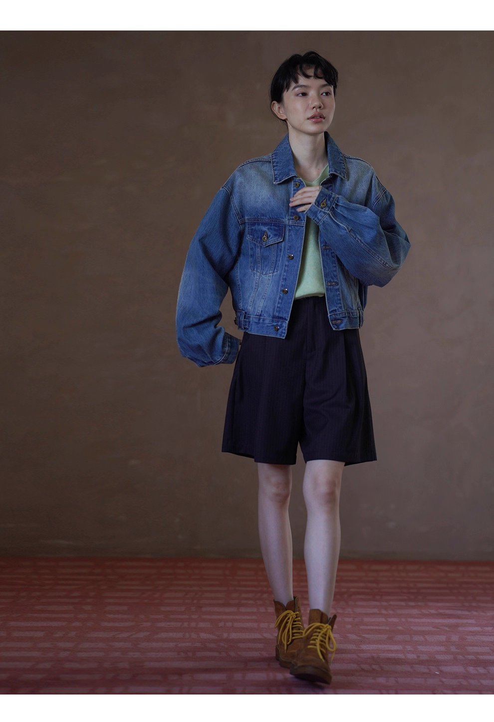 重回80年復古磨白柔軟水洗高克重長絨棉寬鬆牛仔外套女