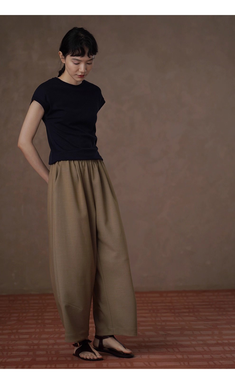 秋日慵懶氛圍鬆緊高腰不挑人顯瘦通勤寬鬆直筒遮肉長褲