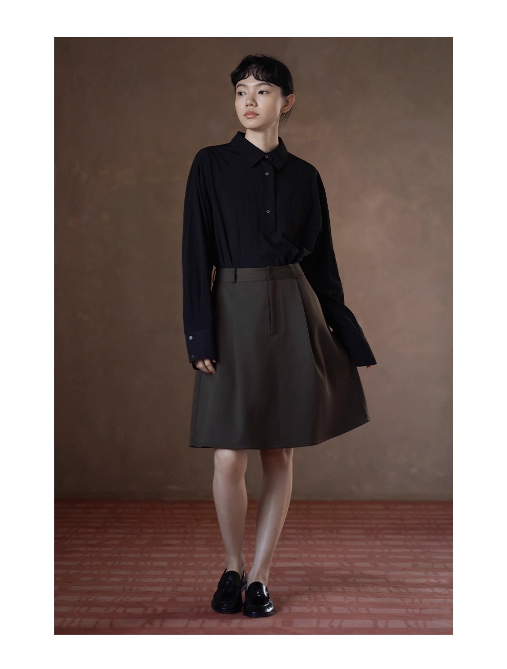 俐落剪裁綿羊毛混紡挺括西裝布料高腰A字顯瘦高腰半身裙