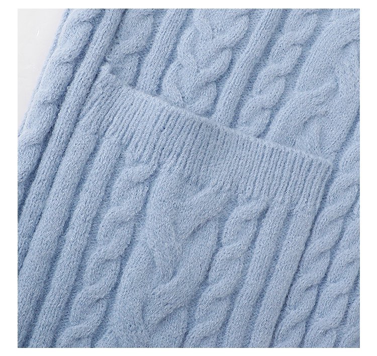 藍色麻花單排扣毛衣開襟衫女秋季新款慵懶長袖上衣,藍色麻花單排扣毛衣開襟衫女秋季新款慵懶長袖上衣,HBEW5068,藍色麻花單排扣毛衣開襟衫女秋季新款慵懶長袖上衣,圓領排扣,麻花針織