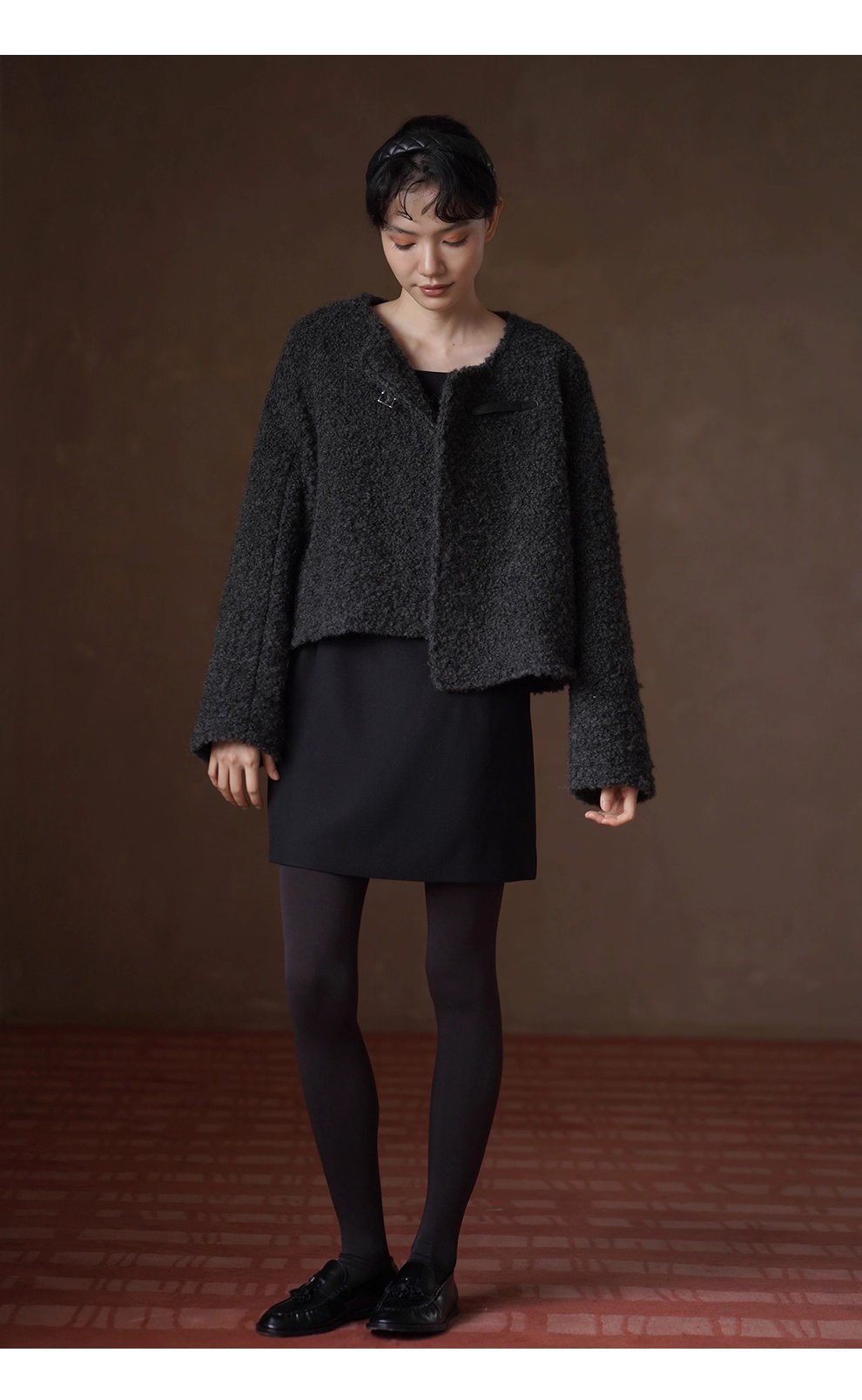 優雅七分袖收腰洋裝微蓬高腰分割顯瘦花苞裙擺小黑裙