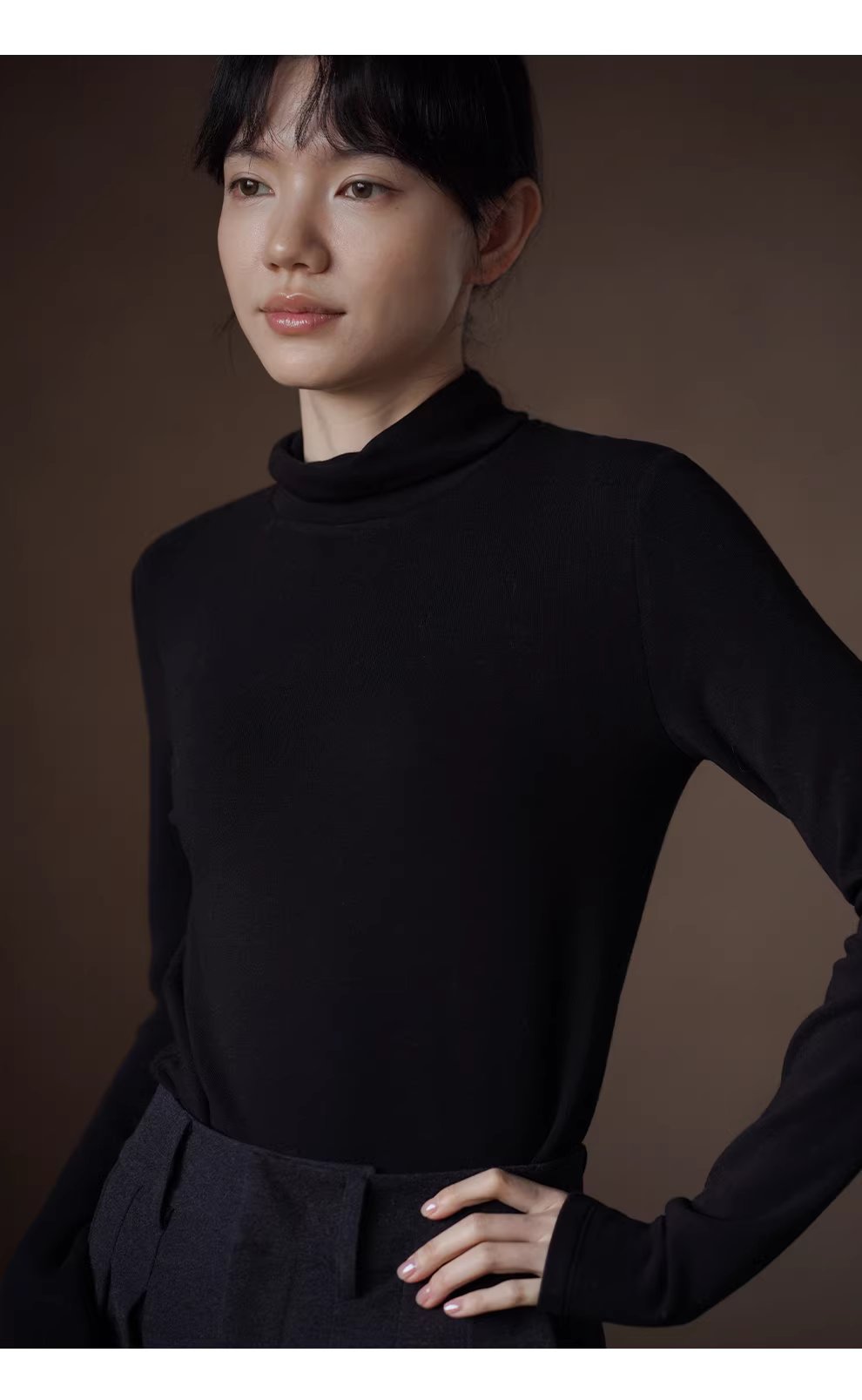 舒暖基本款長袖高彈修身高領後開叉顯瘦百搭通勤打底衫,舒暖基本款長袖高彈修身高領後開叉顯瘦百搭通勤打底衫,HBEW1139,舒暖基本款長袖高彈修身高領後開叉顯瘦百搭通勤打底衫,翻折高領,正肩版型