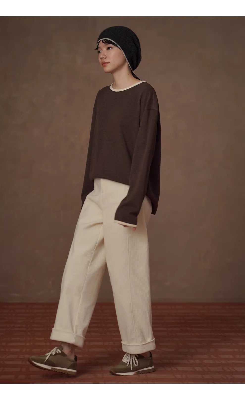 復古撞色織帶拼接抗皺易打理斜紋肌理感寬鬆藏肉上衣女,復古撞色織帶拼接抗皺易打理斜紋肌理感寬鬆藏肉上衣女,HBEW1168,復古撞色織帶拼接抗皺易打理斜紋肌理感寬鬆藏肉上衣女,撞色領口,抗皺面料