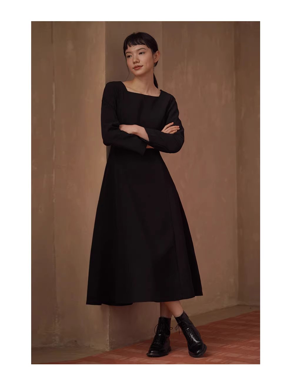高定級小黑裙抗皺骨感垂順優雅公主線收腰大裙擺洋裝,高定級小黑裙抗皺骨感垂順優雅公主線收腰大裙擺洋裝,HBEW7068,高定級小黑裙抗皺骨感垂順優雅公主線收腰大裙擺洋裝,方領設計,抗皺面料
