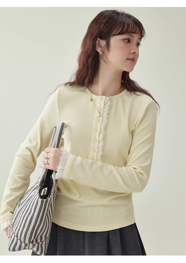蕾絲拼接半開扣T恤女冬季新款純色打底長袖上衣,蕾絲拼接半開扣T恤女冬季新款純色打底長袖上衣,HBEW1199,蕾絲拼接半開扣T恤女冬季新款純色打底長袖上衣,蕾絲拼接,修身版型