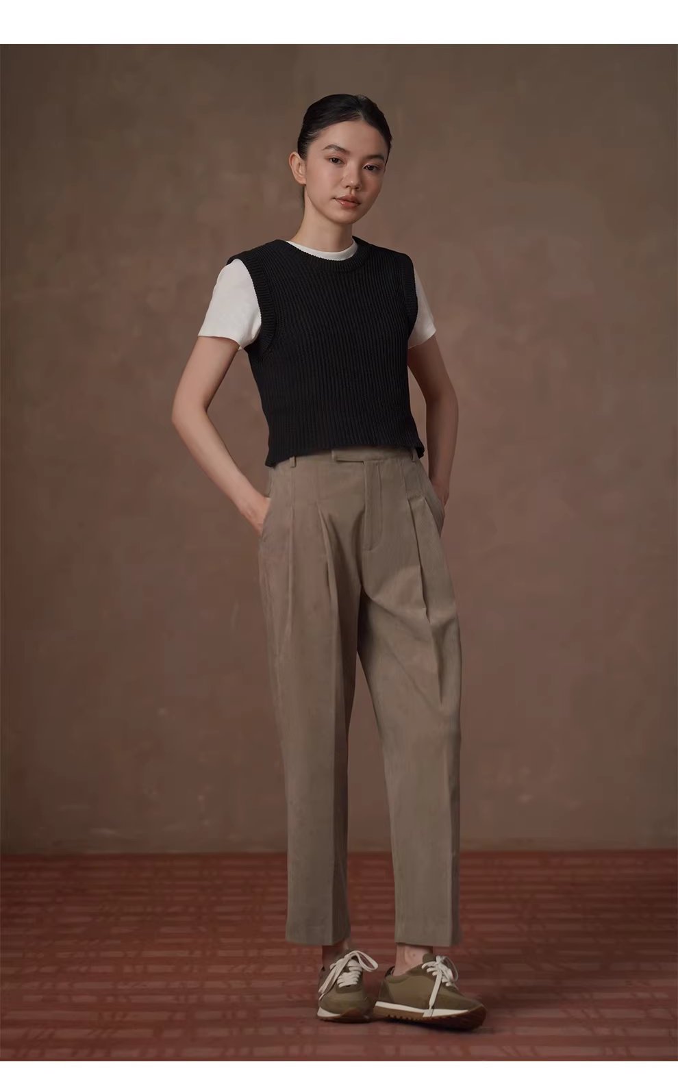 修腿不拖地利落版型抗皺細膩燈芯絨高腰休閒直筒長褲女,修腿不拖地利落版型抗皺細膩燈芯絨高腰休閒直筒長褲女,HBFS3002,修腿不拖地利落版型抗皺細膩燈芯絨高腰休閒直筒長褲女,耐磨不易皺,直筒修飾