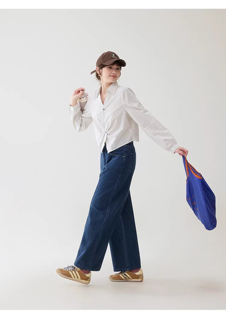 設計感扭結翻v領短襯衫女春季新款小眾條紋上衣,設計感扭結翻v領短襯衫女春季新款小眾條紋上衣,HBFS1034,設計感扭結翻v領短襯衫女春季新款小眾條紋上衣,V領造型,棉麻材質